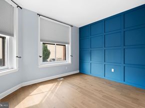 2 Willings Alley Mews, Philadelphia PA 19106