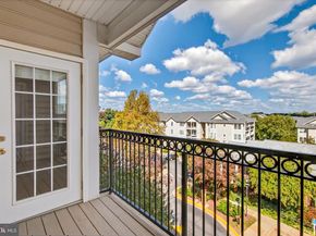 1521 Spring Gate Drive 10413, Mclean VA 22102