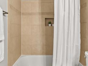 1521 Spring Gate Drive 10413, Mclean VA 22102
