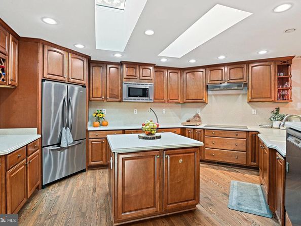 2918 Glenvale Drive, Fairfax VA 22031