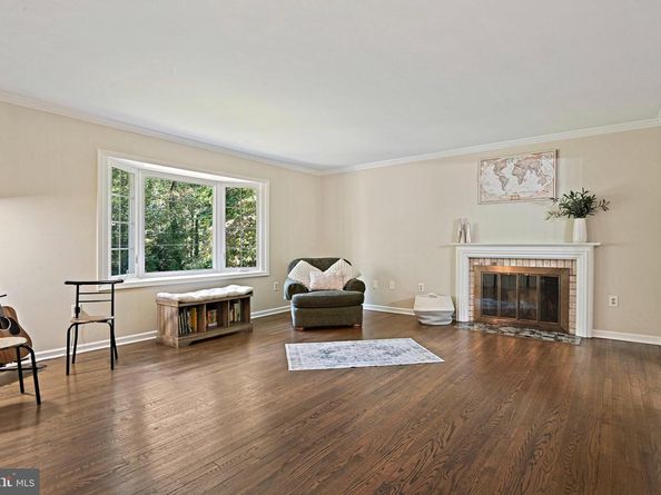 2918 Glenvale Drive, Fairfax VA 22031