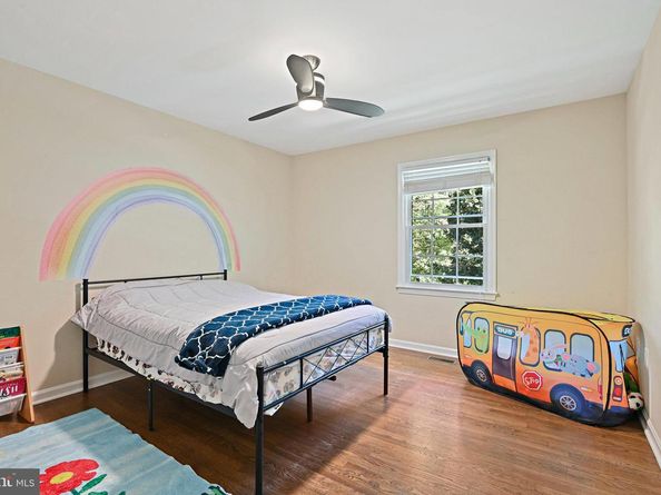 2918 Glenvale Drive, Fairfax VA 22031