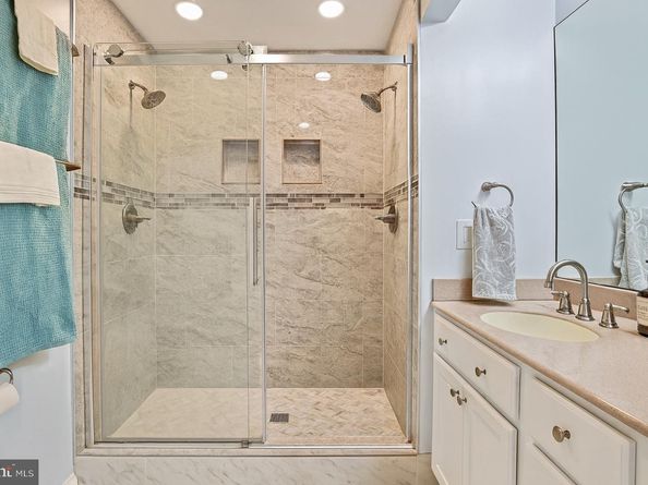 2918 Glenvale Drive, Fairfax VA 22031