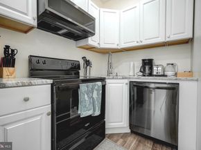 2203 Catharine Street, Philadelphia PA 19146