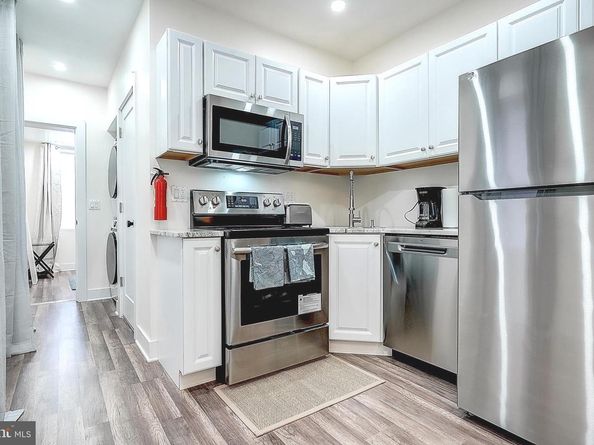 2203 Catharine Street, Philadelphia PA 19146