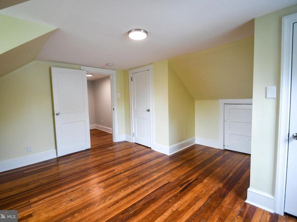 15 E Albemarle Avenue, Lansdowne PA 19050