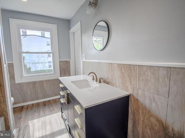 15 E Albemarle Avenue, Lansdowne PA 19050