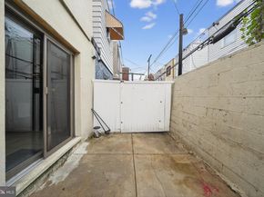 905 Daly Street, Philadelphia PA 19148
