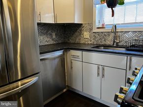 2423 W Seybert Street, Philadelphia PA 19121