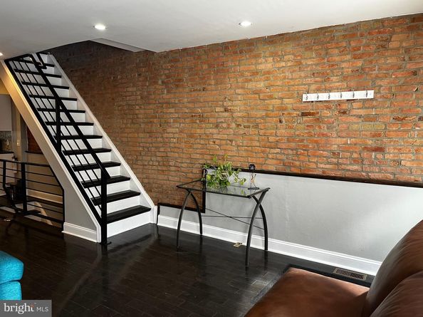 2423 W Seybert Street, Philadelphia PA 19121