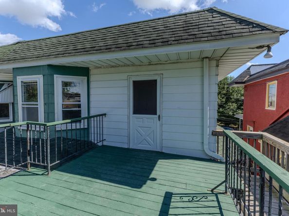 9 Harrison Avenue, Clifton Heights PA 19018