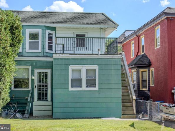 9 Harrison Avenue, Clifton Heights PA 19018