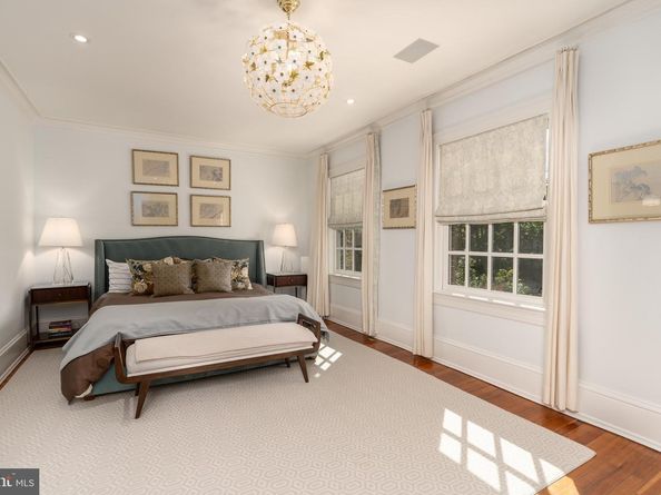 2131 Bancroft Place NW, Washington DC 20008