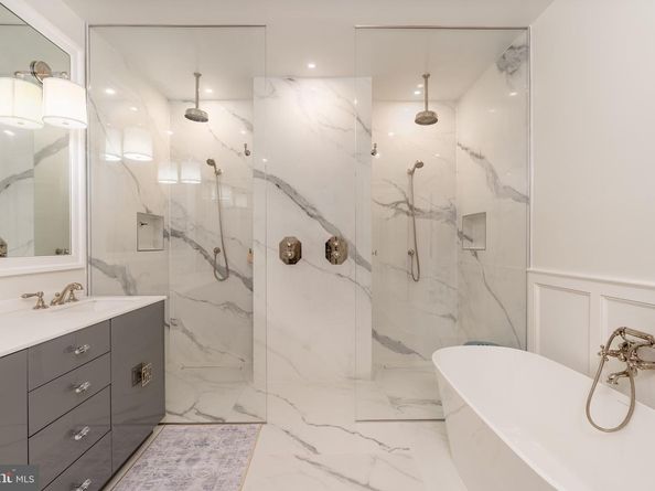 2131 Bancroft Place NW, Washington DC 20008