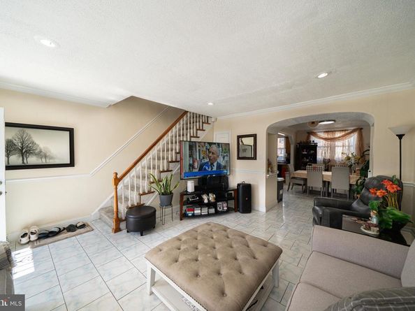 1043 Van Kirk Street, Philadelphia PA 19149