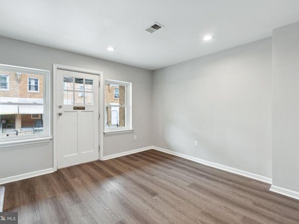 5520 Matthews Street, Philadelphia PA 19138