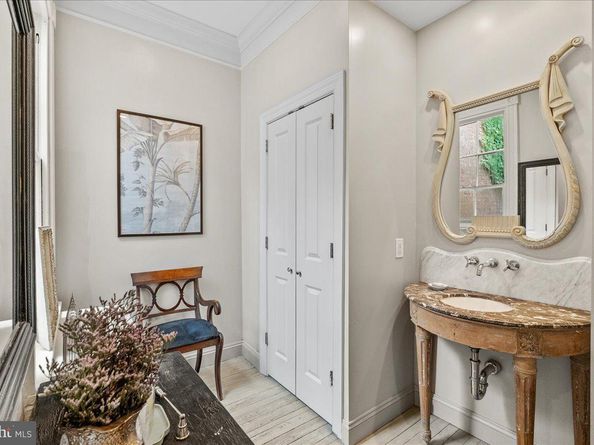 2815 Q Street NW, Washington DC 20007