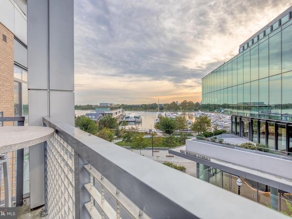 525 Water Street SW 403, Washington DC 20024