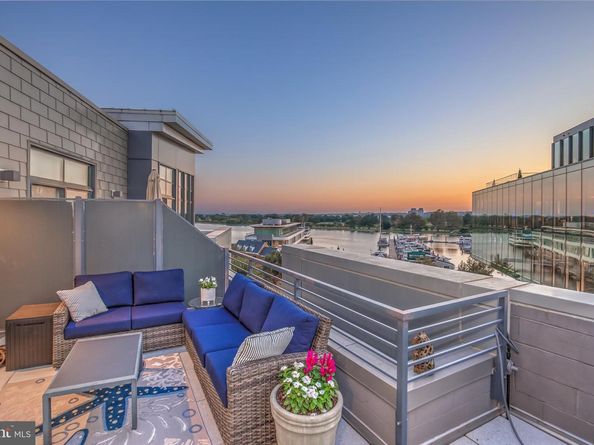 525 Water Street SW 403, Washington DC 20024