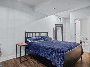 503 Ridgerun Lane, Philadelphia PA 19111