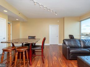 901 N Penn Street R1107, Philadelphia PA 19123