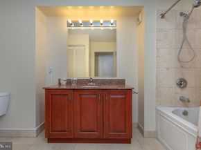 901 N Penn Street R1107, Philadelphia PA 19123