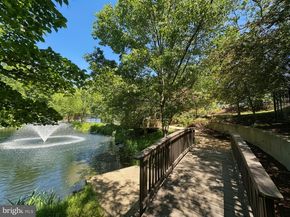 8340 Greensboro Drive 906, Mclean VA 22102