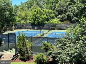 8340 Greensboro Drive 906, Mclean VA 22102