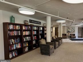 8340 Greensboro Drive 906, Mclean VA 22102