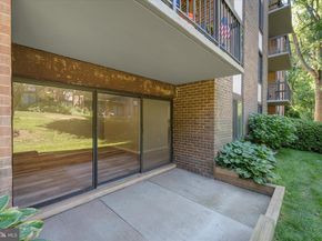 9730 Kingsbridge Drive 3, Fairfax VA 22031