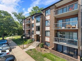 9730 Kingsbridge Drive 3, Fairfax VA 22031