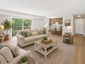 3300 S 28TH Street 402, Alexandria VA 22302
