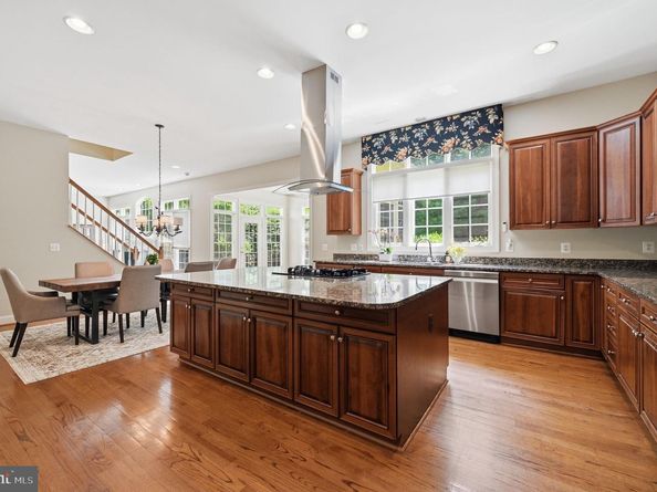 11693 Caris Glenne Drive, Herndon VA 20170