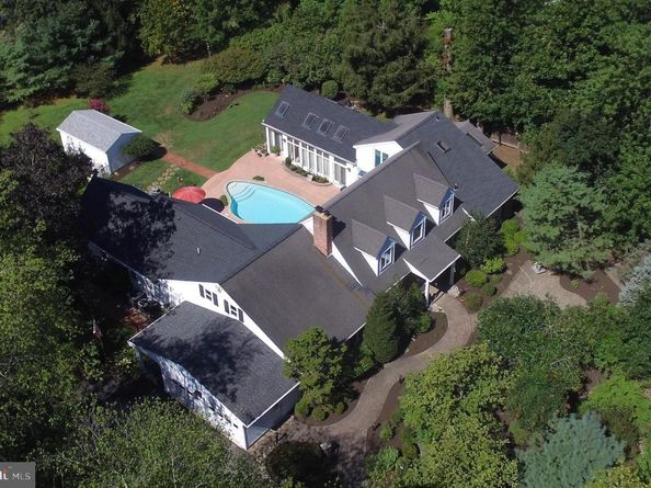 929 Herman Road, Horsham PA 19044
