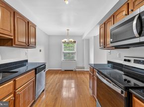 3334 Spring Lane B30, Falls Church VA 22041