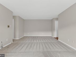 3334 Spring Lane B30, Falls Church VA 22041