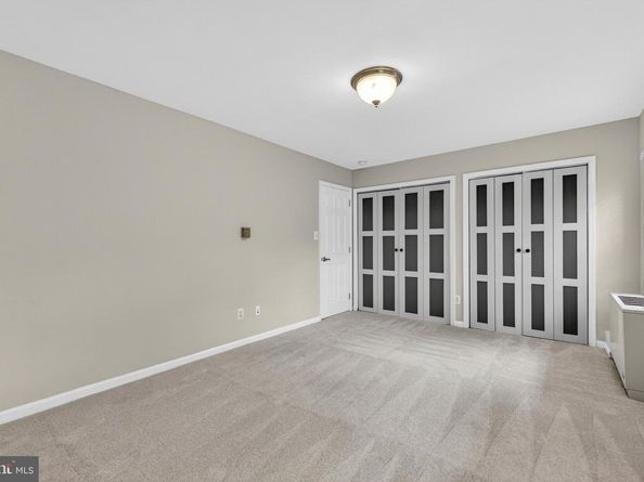 3334 Spring Lane B30, Falls Church VA 22041