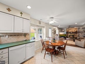 6 Goldenrod Court, Newtown PA 18940
