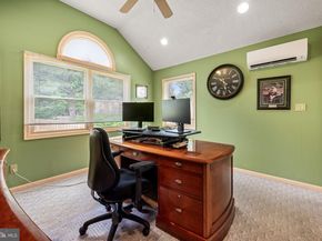 6 Goldenrod Court, Newtown PA 18940