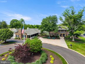 6 Goldenrod Court, Newtown PA 18940