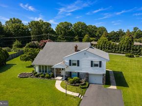 1133 Ballytore Road, Huntingdon Valley PA 19006