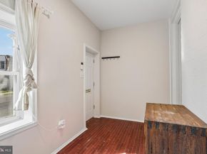 5217 Greenway Avenue, Philadelphia PA 19143
