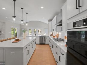 1103 Desale Street SW, Vienna VA 22180