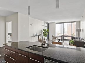 2101 Market Street 805, Philadelphia PA 19103