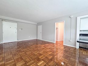 5315 Connecticut Avenue NW 310, Washington DC 20015