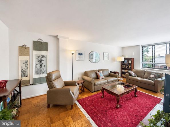 4390 Lorcom Lane 606, Arlington VA 22207