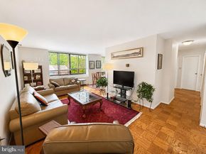 4390 Lorcom Lane 606, Arlington VA 22207