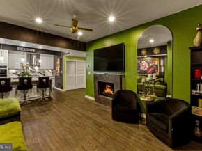 122 New Street 4D, Philadelphia PA 19106