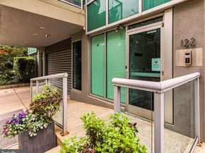122 New Street 4D, Philadelphia PA 19106