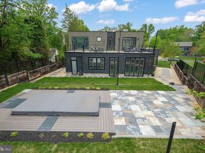 7404 Sportsman Drive, Falls Church VA 22043